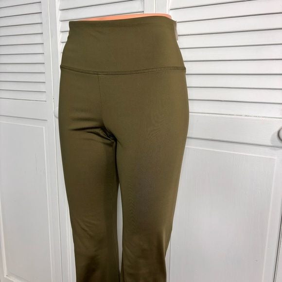 *NEW* AMERICAN EAGLE The Everything High-Waisted Green Flare Legging Size Small