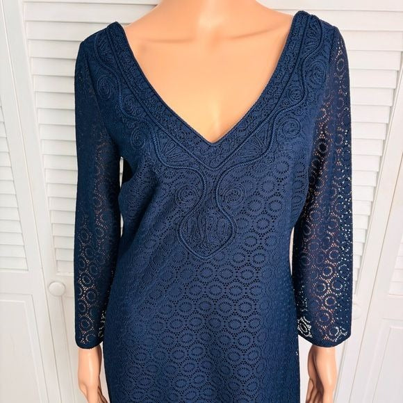 LILLY PULITZER Alden True Navy Dress Size Medium