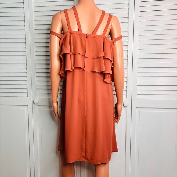 BCBG MAXAZARIA Casual Chelsey Little Dress Size Medium