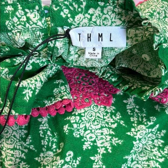 THML Green Pink Floral Ruffled Cap Sleeve Blouse Size Small