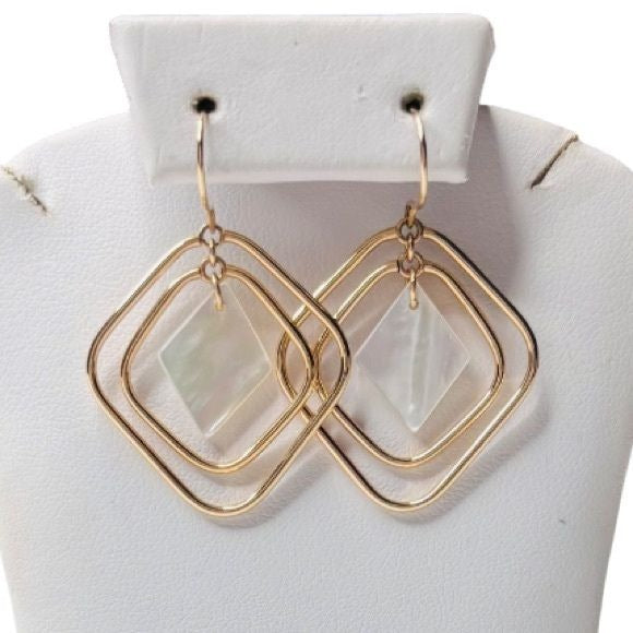 *New* ROSS SIMONS Mother of Pearl 14k Yellow Gold Dangle Earrings