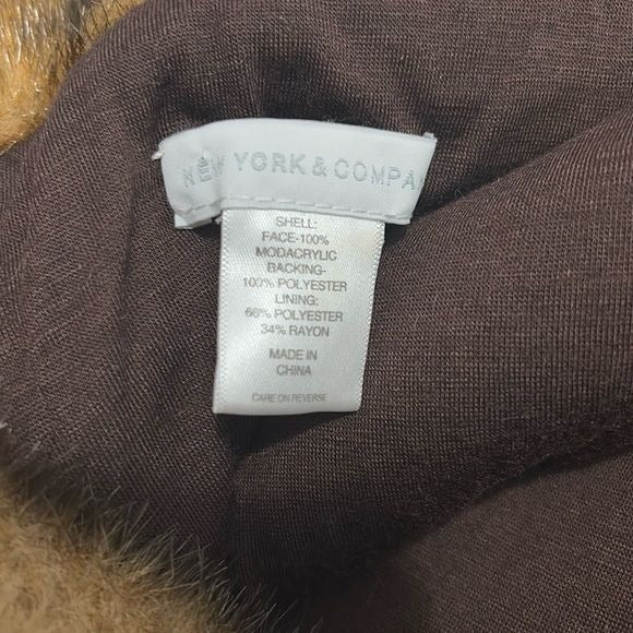 NEW YORK & COMPANY Brown Faux Fur Neck Warmer