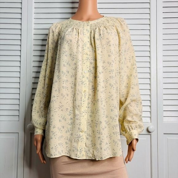 VINCE Yellow Smocked Silk Floral Button Down Blouse Size Medium