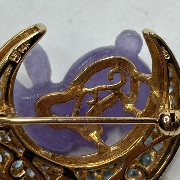 Vintage 14K Gold Hand Carved Jade & Sky Blue Topaz Stones Rabbit Brooch