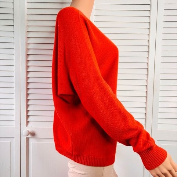 360 CASHMERE Orange V-Neck Oversized Sweater Size Small