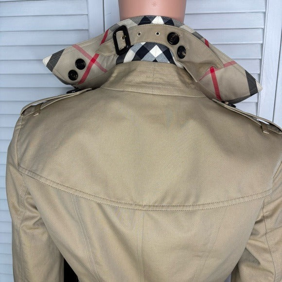 BURBERRY The Sandringham Short Trench Coat Size 4