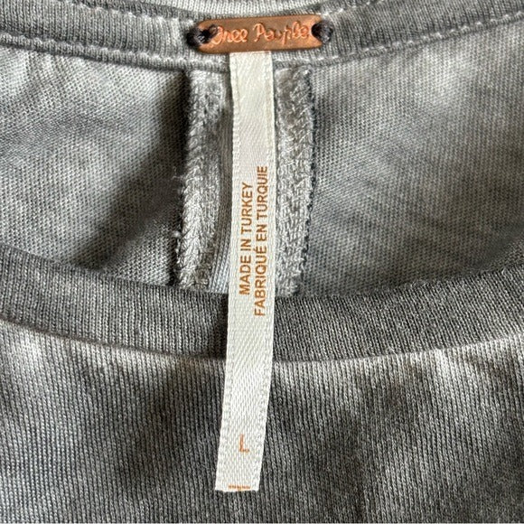 FREE PEOPLE Gray Distressed Tee Size Large