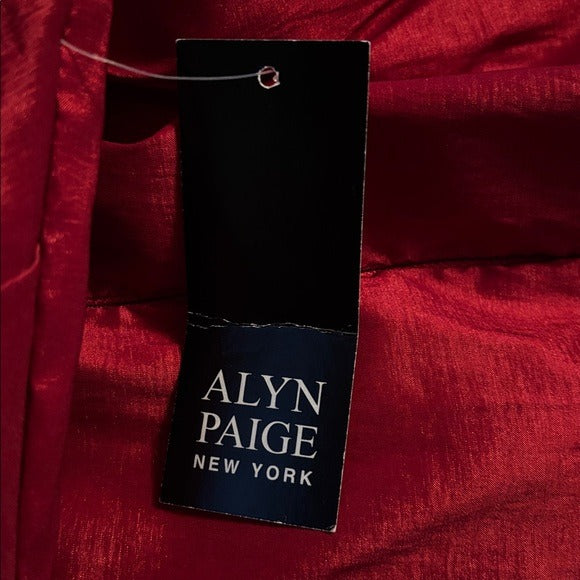New ALYN PAIGE Strapless Dress in Red Size 9/10