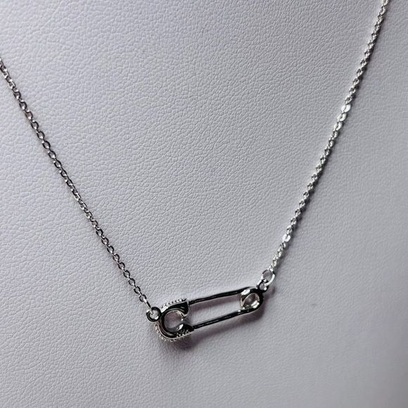 *New* MELINDA MARIA Safety Pin Pendant Necklace