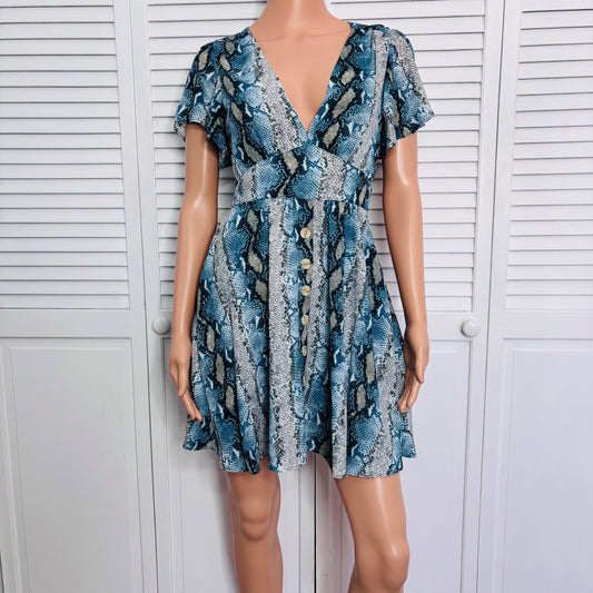 NEW BUDDY LOVE Alba Snakeskin Print Aquamarine Ruffled Dress Size XS