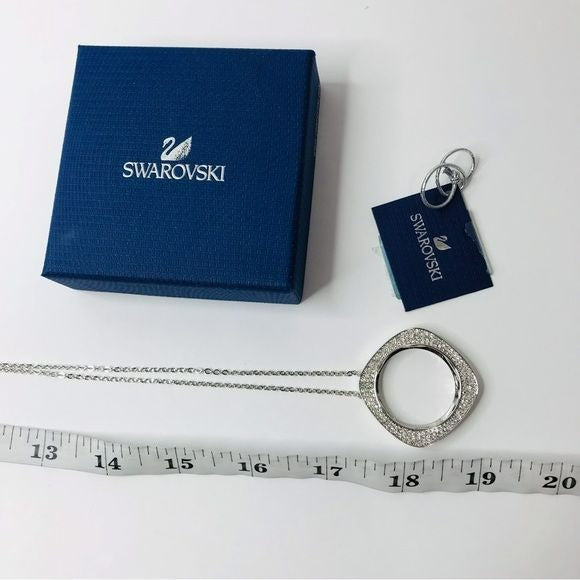 SWAROVSKI Vio AC: Pendant Car Cry (new with tags)