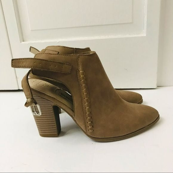 DANA BUCHMAN Tan Claudette Pointed Toe Ankle Booties Size 6.5M