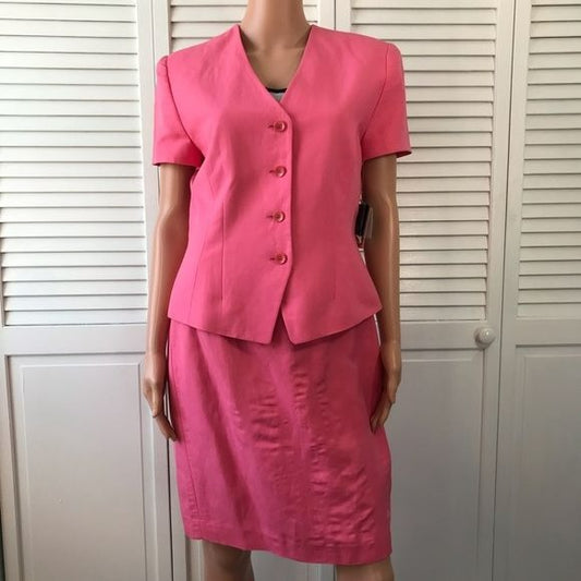 VALERIE STEVENS Pink Skirt Suit Size 8 (new with tags)