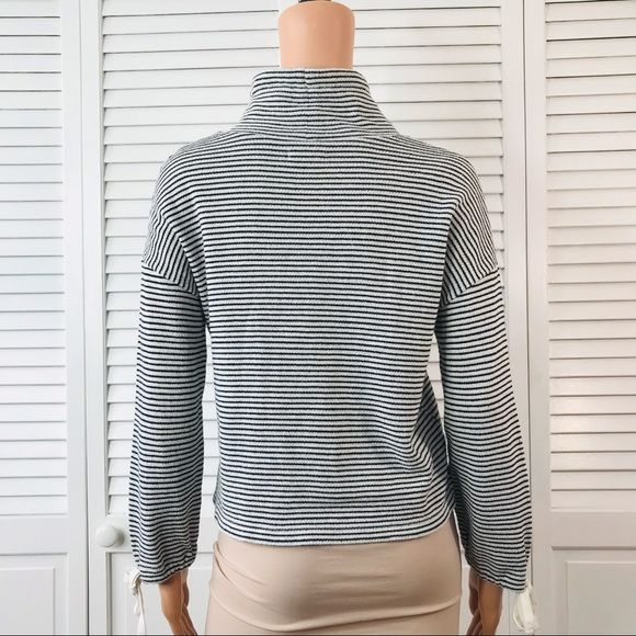 MILE(s) By Madewell Black White Striped Crop Sweater Size XXS