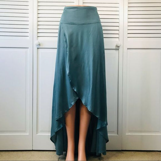 O’NEILL Green High Low Maxi Skirt Size M (new with tags)