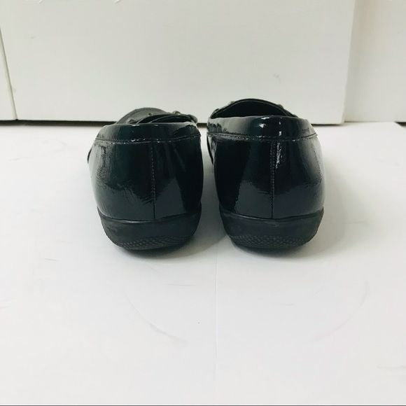 JACLYN SMITH Black Loafers Size 6M