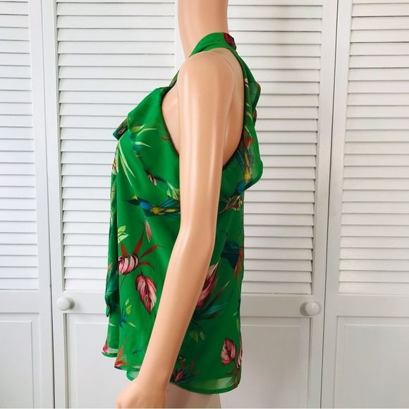 NEW YORK & COMPANY Green Floral Halter Top Sleeveless Blouse Size XS