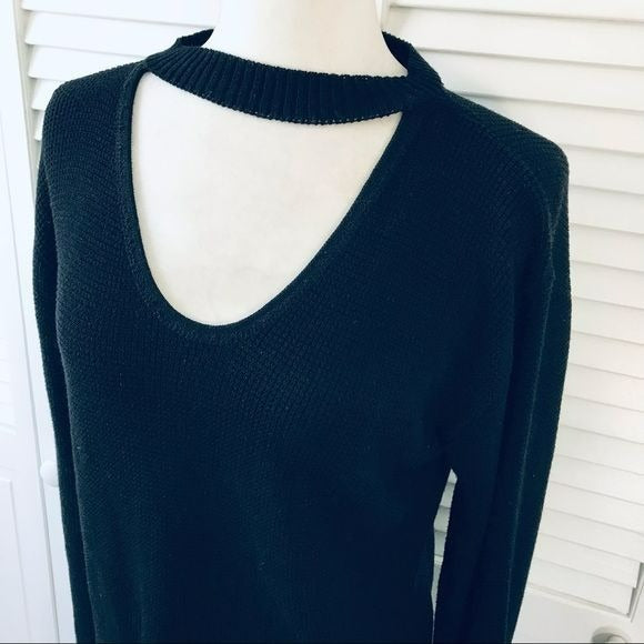 CLOSET SPACE Black Cut-Out Front Acrylic Sweater Size L