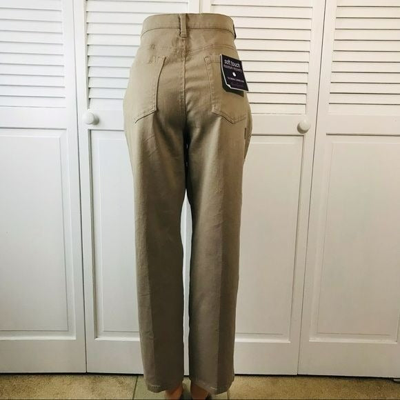 GLORIA VANDERBILT Swan Series Brown Tapered Leg Jeans Size 14 Short