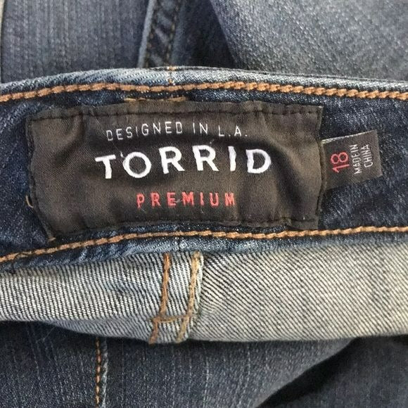 TORRID Premium Boyfriend Raw Hem Jeans Size 18