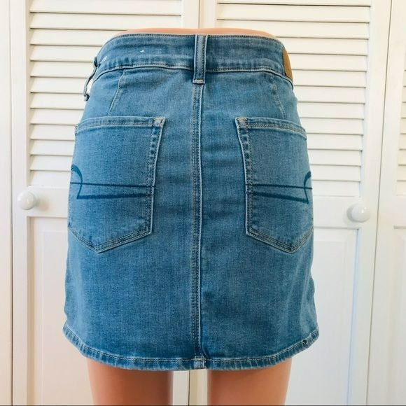 *NEW* AMERICAN EAGLE Blue Denim Skirt Size 8