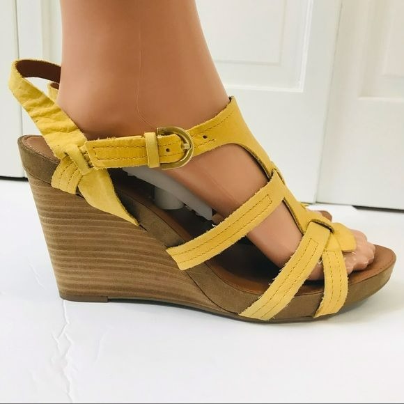 FRANCO SARTO Yellow Honduras Wedge Sandals Size 8.5M