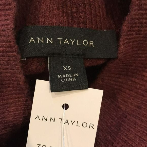 *NEW* ANN TAYLOR Wine Acrylic Blend Mock Neck Sweater Size XS