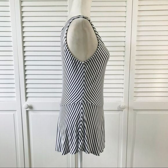 CABLE & GAUGE Black White Stripe Sleeveless Top Size M