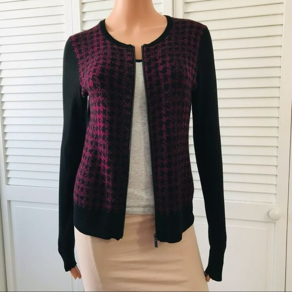 ANN TAYLOR Red Black Houndstooth Full Zip Sweater
