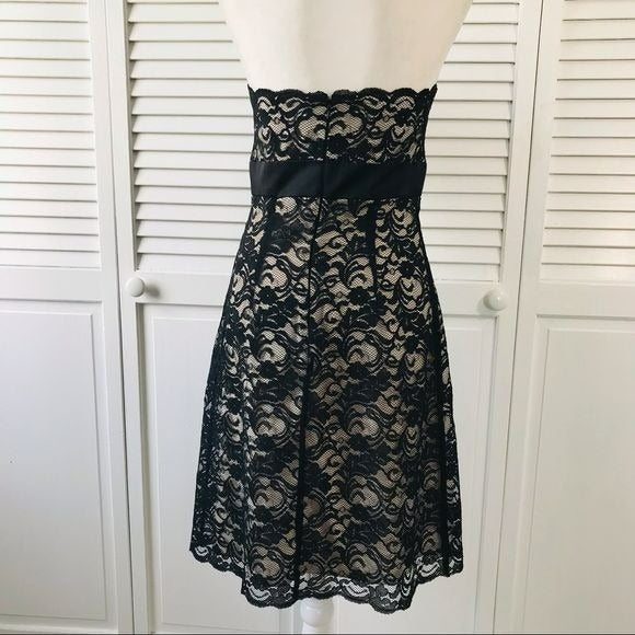 WHITE HOUSE BLACK MARKET Black Lace Dress