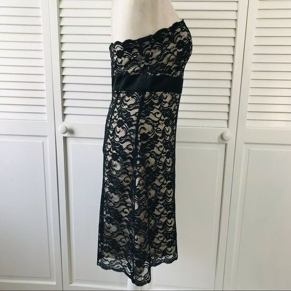 WHITE HOUSE BLACK MARKET Black Lace Dress