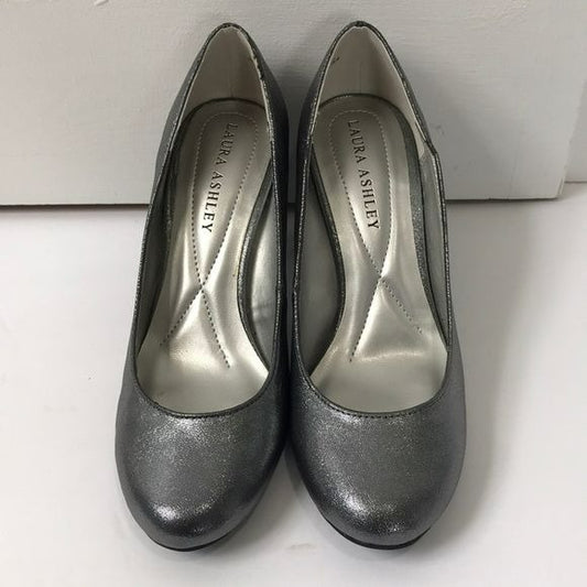 LAURA ASHLEY Silver Chunky Heel Pumps Size 6.5M