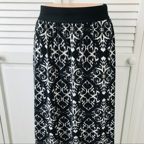 JOE B Black White Printed Maxi Skirt Size M