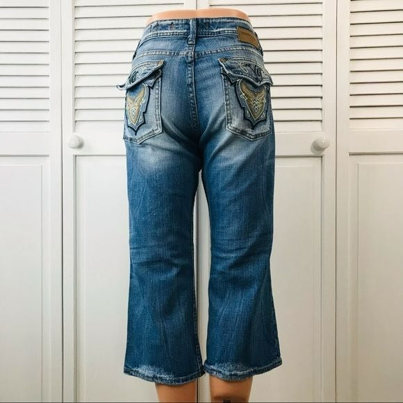 VIGOSS Blue Distressed Cropped Jeans Size 13/14