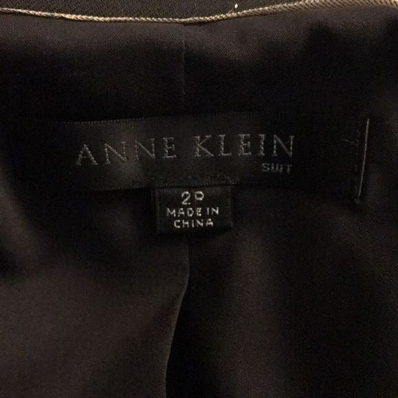ANNE KLEIN Dark Gray Pant Suit Size 2P