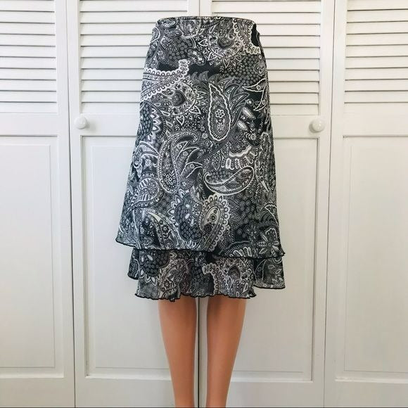 BRIGGS Petite Paisley Ruffle Skirt Size M