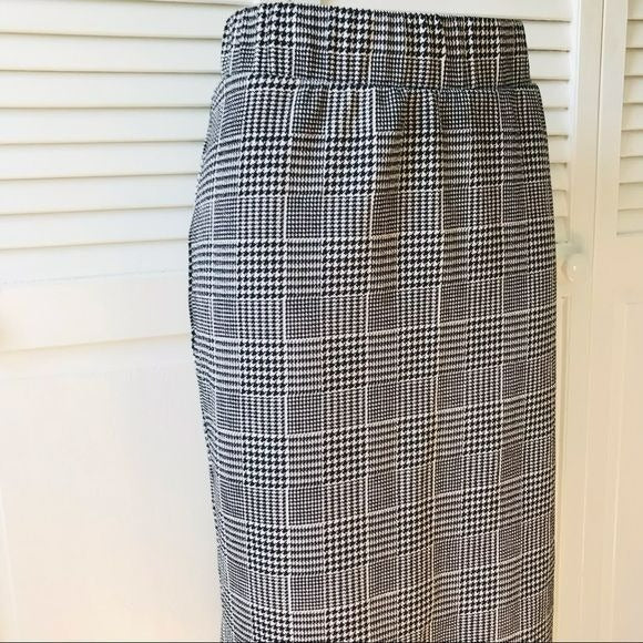 TORRID Black White Pencil Skirt Size 1X