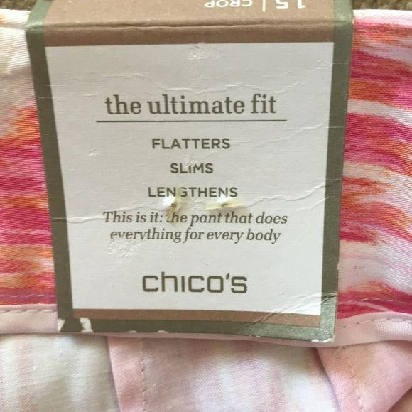 *NEW* CHICO’S Bold Ikat Slim Crop Pant Size M