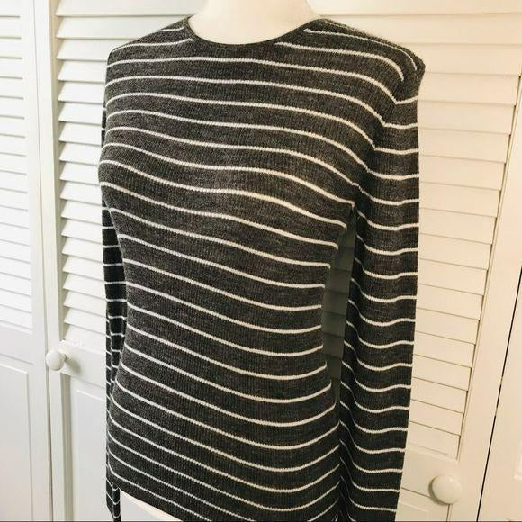 VINCE Gray White Ribbed Wool Sweater Size S (New with tags)