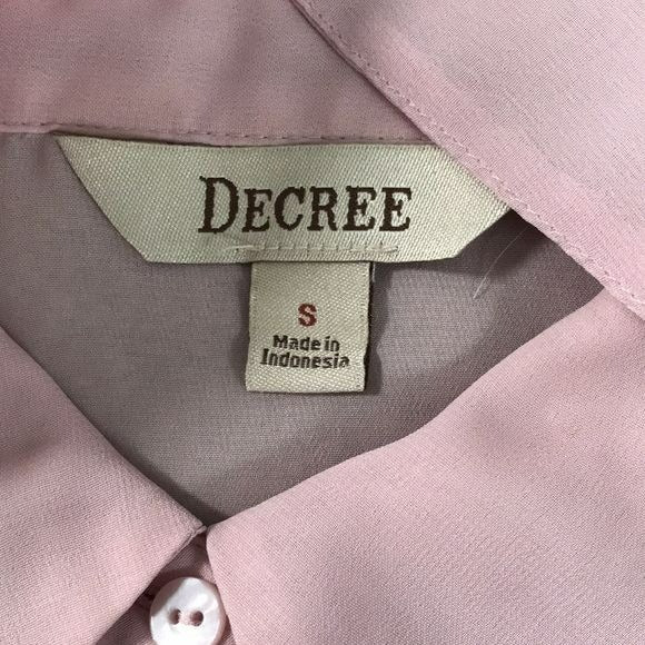 DECREE Lilac Sleeveless Button Up Blouse Size S