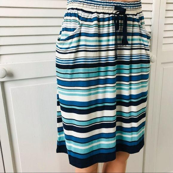 *NEW* MAX STUDIO Blue White Striped Skirt Size S