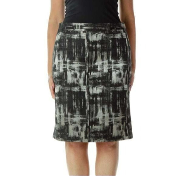 TALBOTS Black & Beige Pencil Skirt Size 10