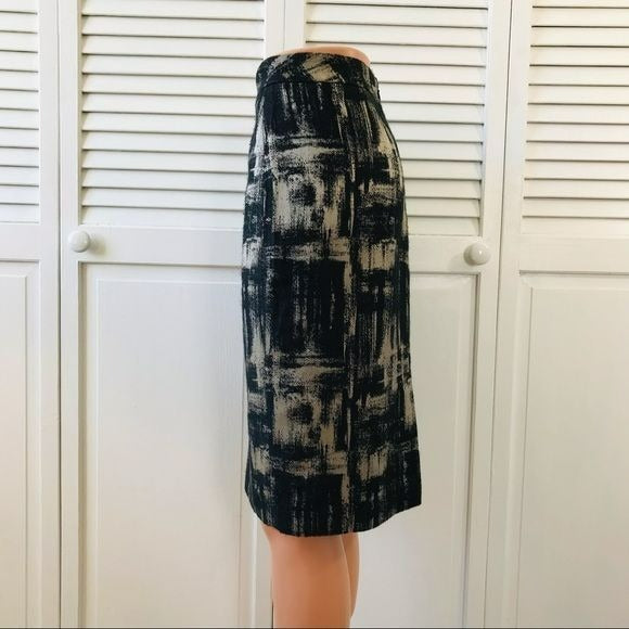 TALBOTS Black & Beige Pencil Skirt Size 10