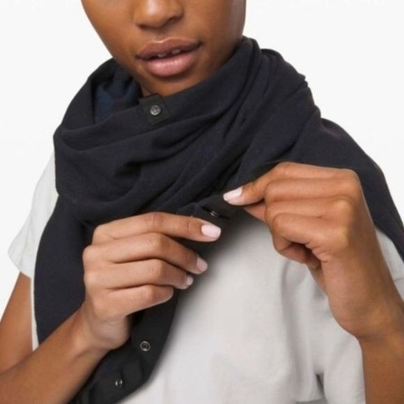 LULULEMON Vinyasa Jacquard Infinity Scarf One Size