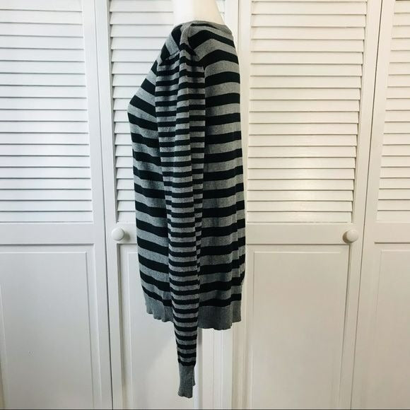 EXPRESS Black Gray Striped Sweater Size L