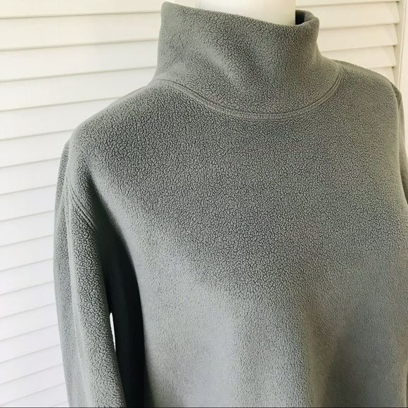 LANDS’ END Gray Fleece Long Sleeve Sweater Size L