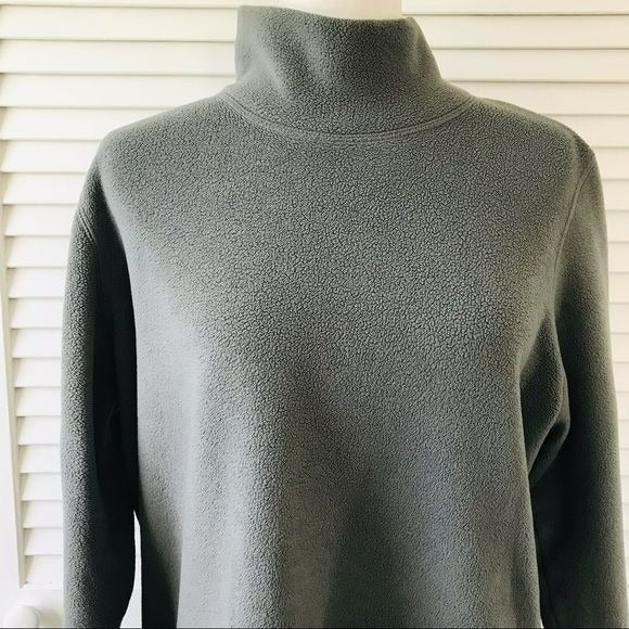 LANDS’ END Gray Fleece Long Sleeve Sweater Size L
