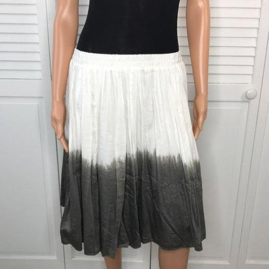LANE BRYANT White Gray Ombré Elastic Waist Skirt Size 14/16 (new with tags)