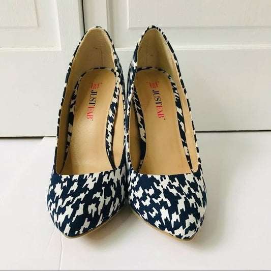 JUSTFAB Navy White Merne Pointed Toe Heels Size 7