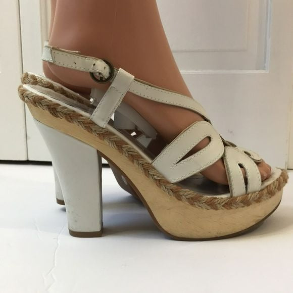 VINCE CAMUTO White Slingback Francina-VR Heels Size 7M